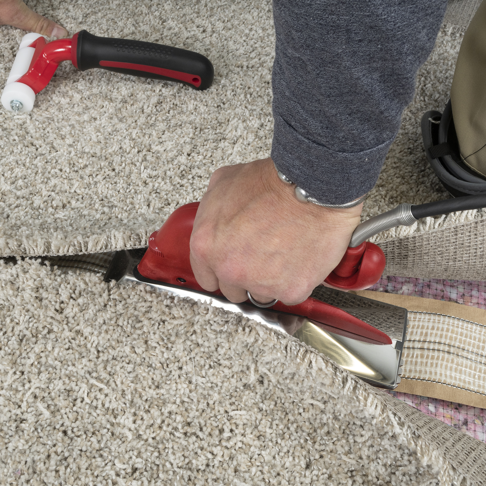 Deluxe Heat Bond Carpet Seaming Iron - Image 4